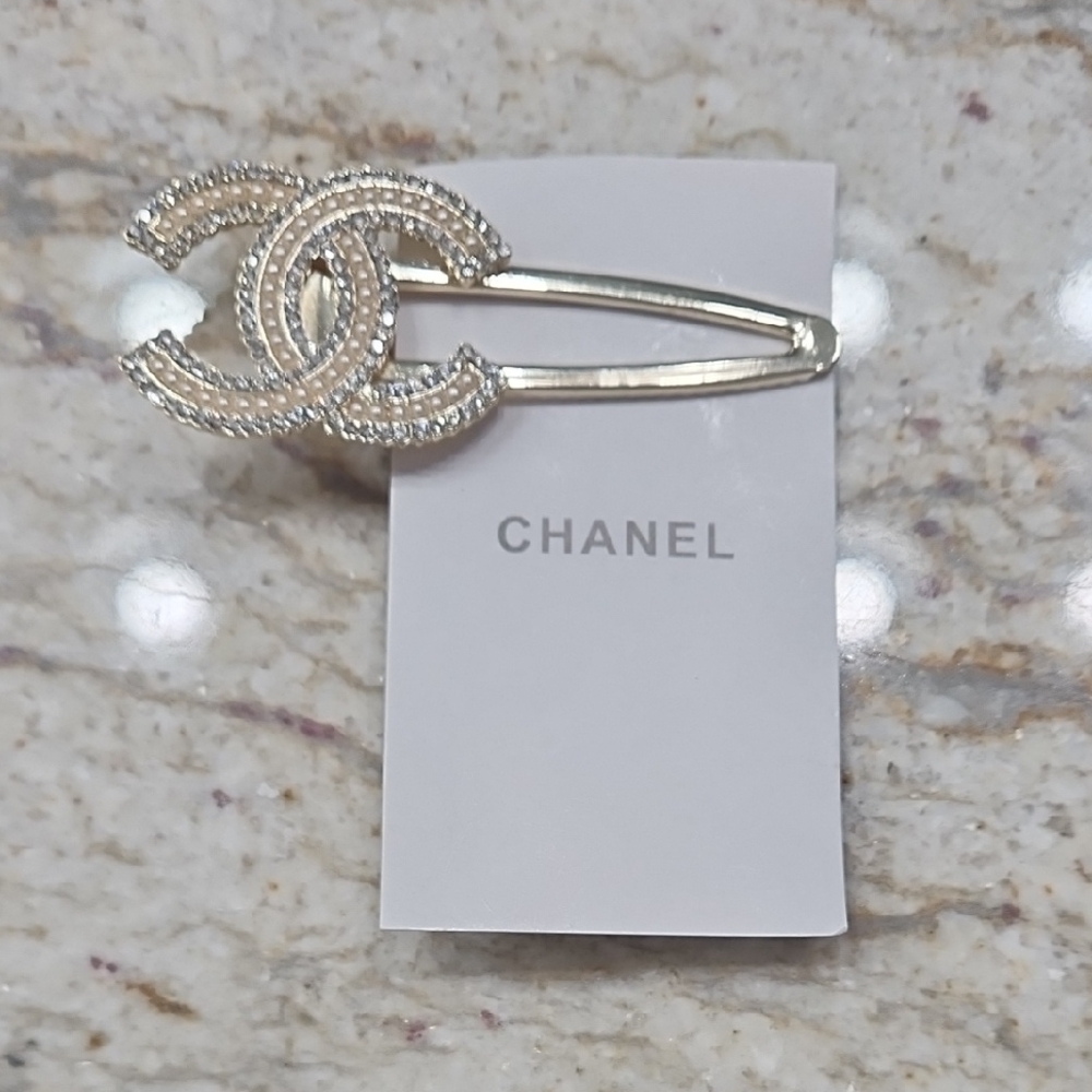 Chanel Gold,Pearl,and Crystal Hair Clip
